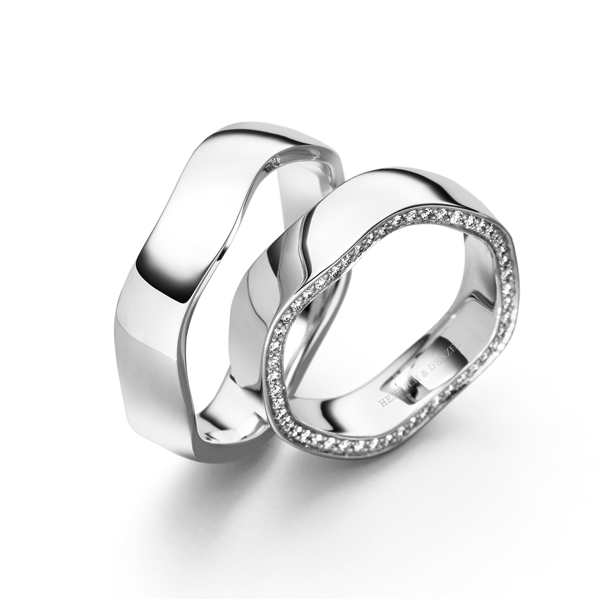 Wave Wedding Ring HER